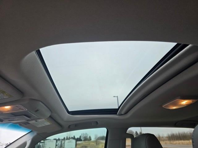 2017 Toyota Tundra 4WD 4WD Limited CrewMax 5.5' Bed 5.7L FFV (SE)