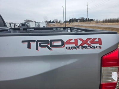 2017 Toyota Tundra 4WD 4WD Limited CrewMax 5.5' Bed 5.7L FFV (SE)