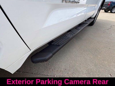 2023 Toyota Tundra 4WD 4WD SR5 CrewMax 5.5' Bed (SE)