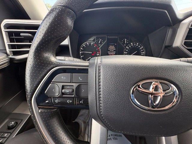 2023 Toyota Tundra 4WD 4WD SR5 CrewMax 5.5' Bed (SE)