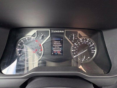 2023 Toyota Tundra 4WD 4WD SR5 CrewMax 5.5' Bed (SE)