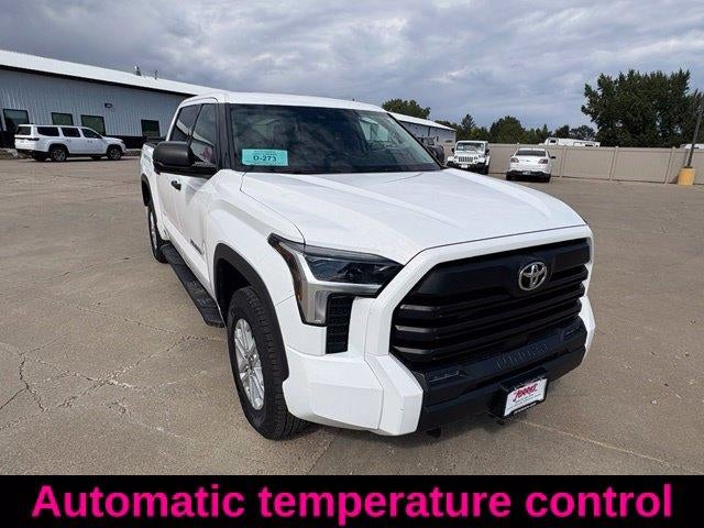2023 Toyota Tundra 4WD 4WD SR5 CrewMax 5.5' Bed (SE)