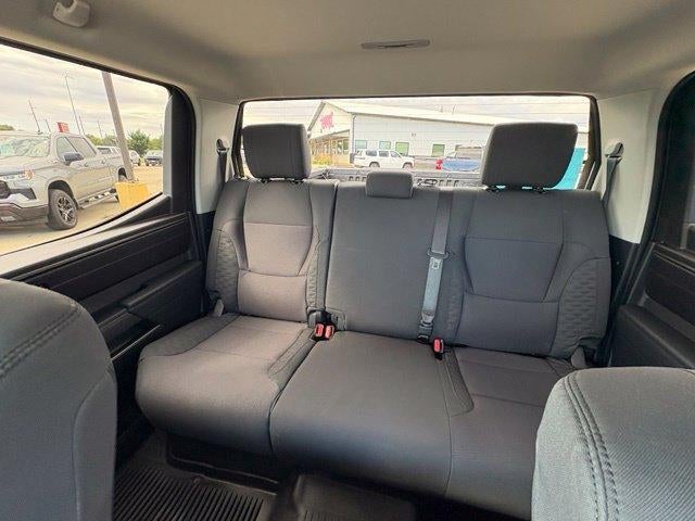 2023 Toyota Tundra 4WD 4WD SR5 CrewMax 5.5' Bed (SE)