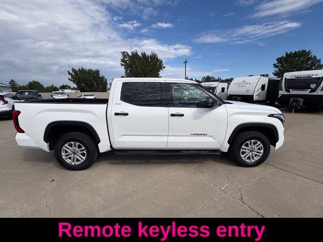 2023 Toyota Tundra 4WD 4WD SR5 CrewMax 5.5' Bed (SE)