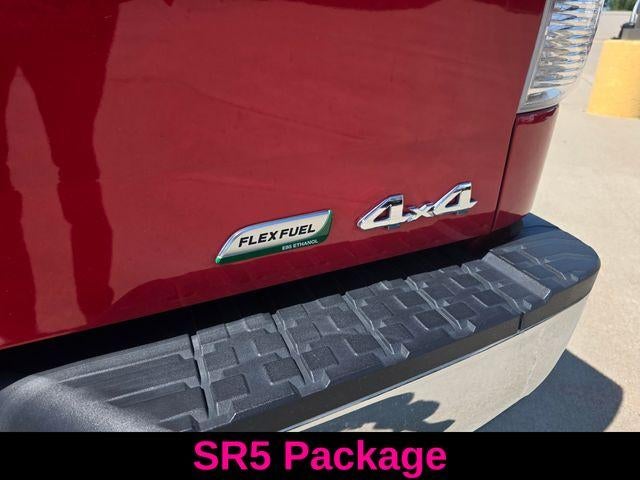 2013 Toyota Tundra 4WD Truck 4WD Double Cab Standard Bed 5.7L FFV V8 (Natl)