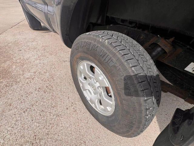 2014 Toyota Tacoma 4WD Access Cab Standard Bed I4 Automatic (Natl)