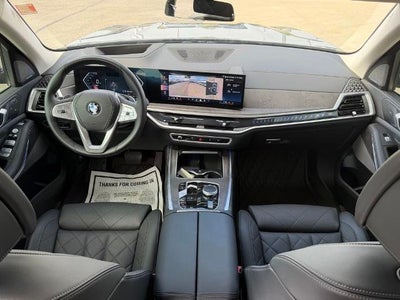 2025 BMW X7 xDrive40i Sports Activity Vehicle