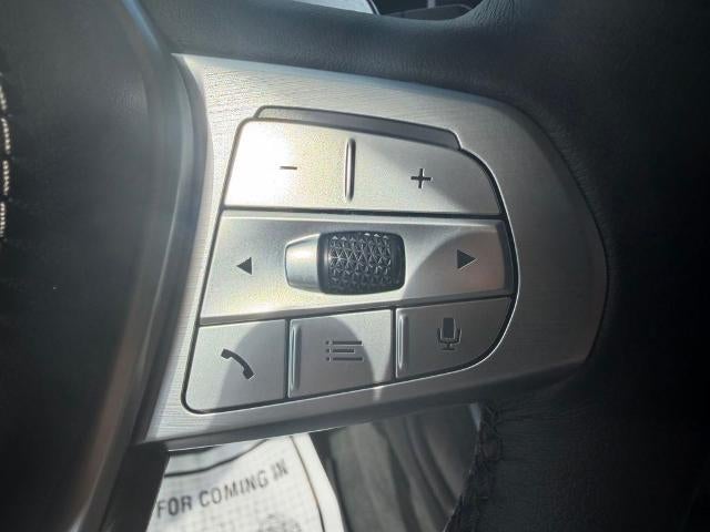 2025 BMW X7 xDrive40i Sports Activity Vehicle
