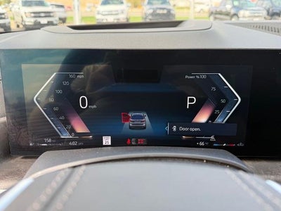 2025 BMW X7 xDrive40i Sports Activity Vehicle