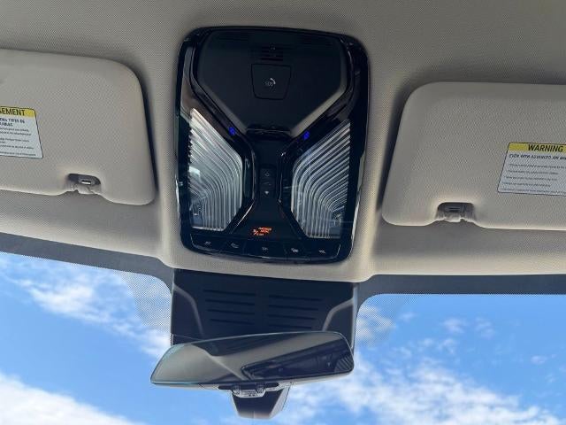 2025 BMW X7 xDrive40i Sports Activity Vehicle