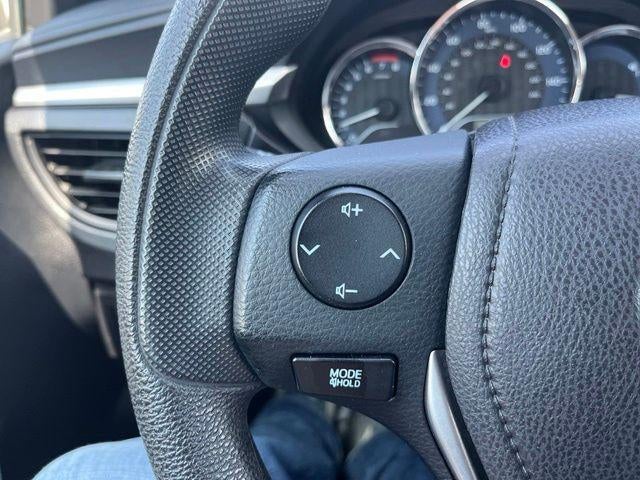 2015 Toyota Corolla 4dr Sdn Auto L (Natl)