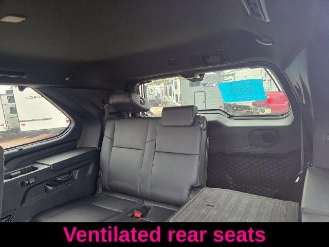2024 Toyota Sequoia Platinum 4WD (Natl)