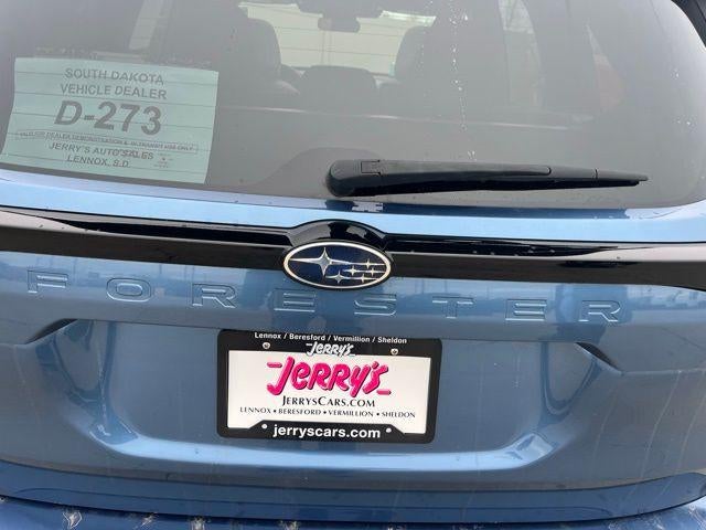 2025 Subaru Forester Premium AWD