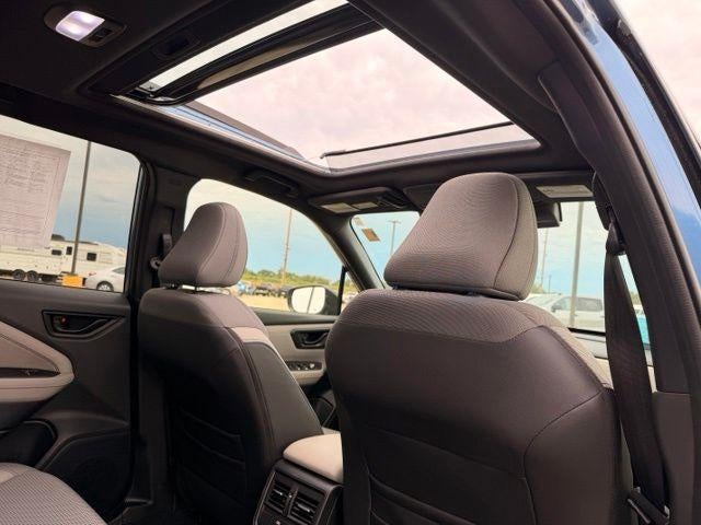 2025 Subaru Forester Premium AWD