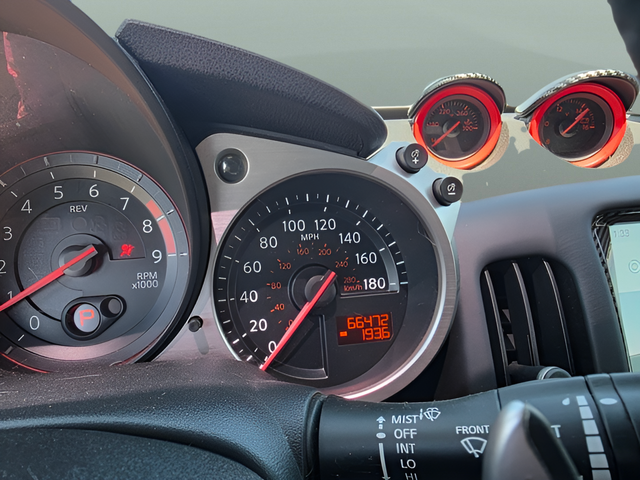 2016 Nissan 370Z 2dr Roadster Auto Touring