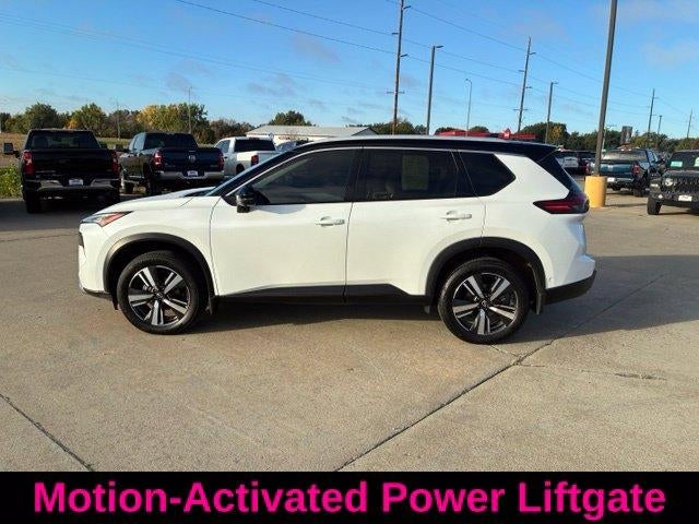 2025 Nissan Rogue AWD SL