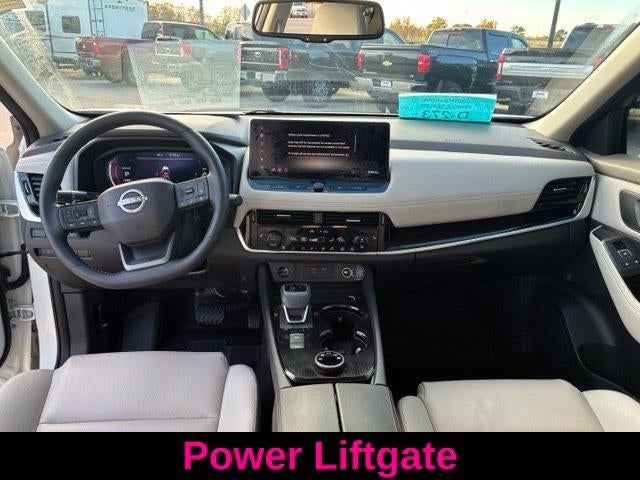 2025 Nissan Rogue AWD SL