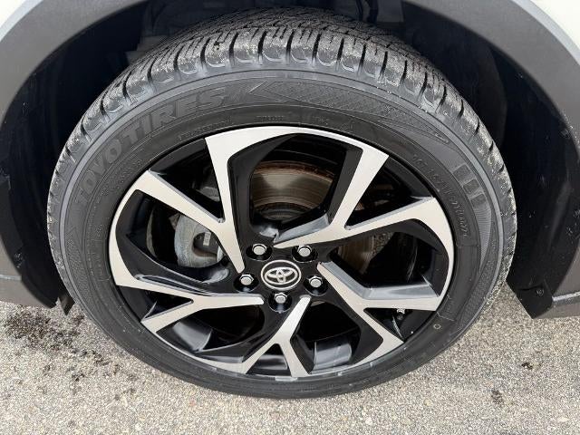 2019 Toyota C-HR Limited FWD (Natl)