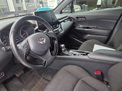 2019 Toyota C-HR XLE FWD (Natl)