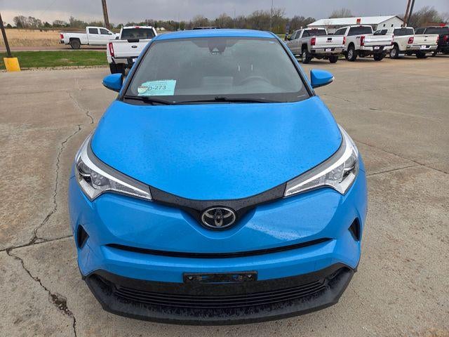 2019 Toyota C-HR XLE FWD (Natl)