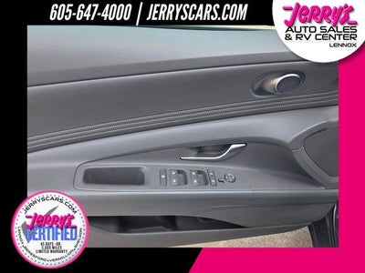 2025 Hyundai ELANTRA SEL Convenience IVT