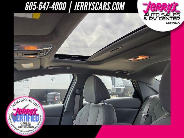 2025 Hyundai ELANTRA SEL Convenience IVT