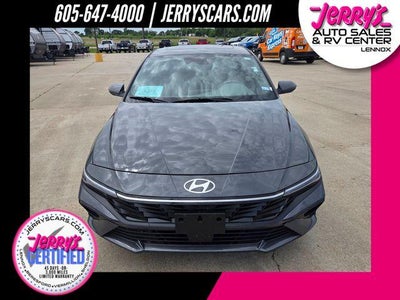 2025 Hyundai ELANTRA SEL Convenience IVT
