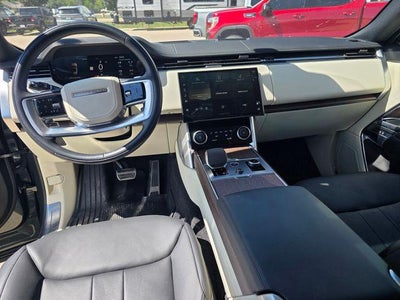 2023 Land Rover Range Rover P400 SE SWB