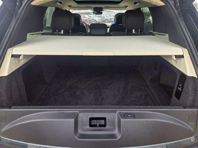 2023 Land Rover Range Rover P400 SE SWB