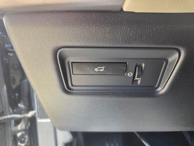 2014 Land Rover Range Rover Sport 4WD 4dr HSE