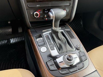 2016 Audi A4 Auto quattro 2.0T Premium Plus