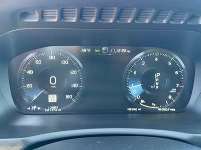 2021 Volvo XC90 T5 AWD Momentum 7P