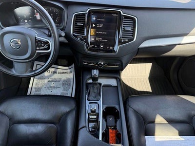 2021 Volvo XC90 T5 AWD Momentum 7P