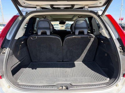 2021 Volvo XC90 T5 AWD Momentum 7P