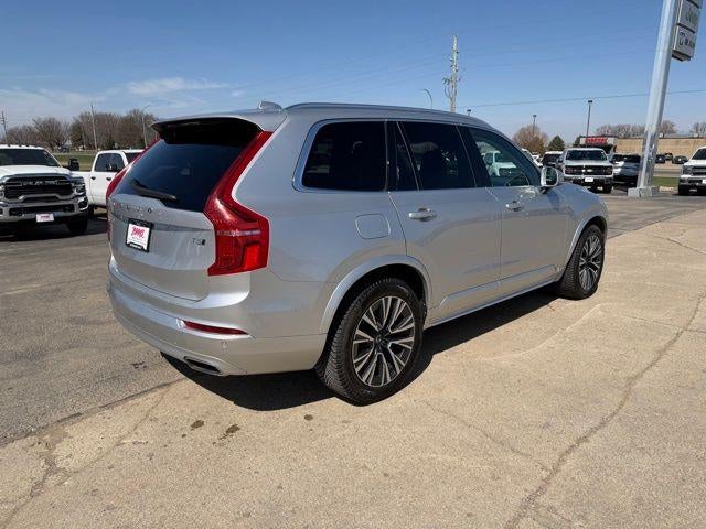2021 Volvo XC90 T5 AWD Momentum 7P