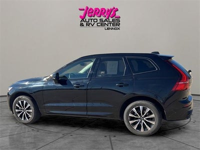 2025 Volvo XC60 B5 AWD Plus