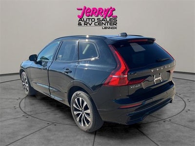 2025 Volvo XC60 B5 AWD Plus