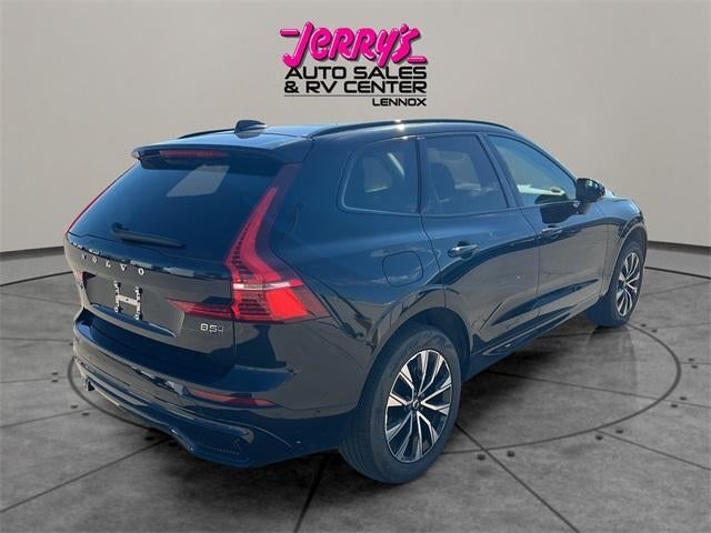 2025 Volvo XC60 B5 AWD Plus