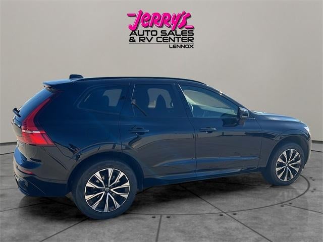 2025 Volvo XC60 B5 AWD Plus