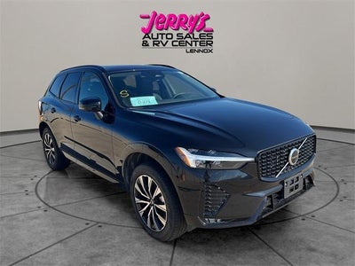 2025 Volvo XC60 B5 AWD Plus