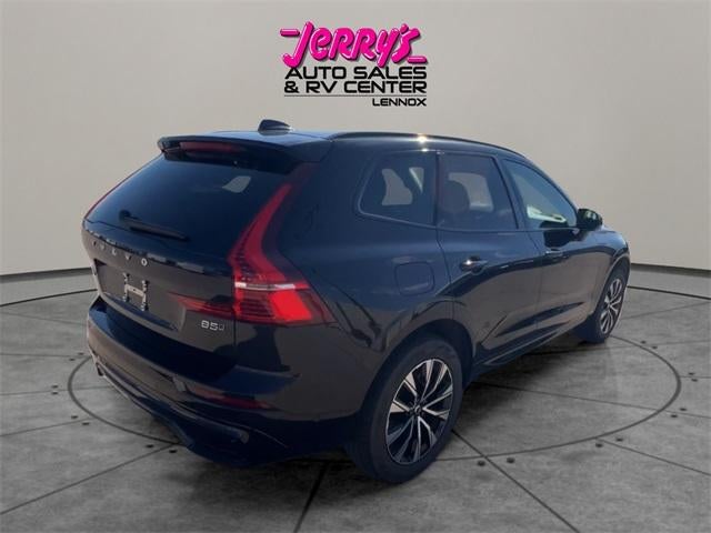 2025 Volvo XC60 B5 AWD Plus