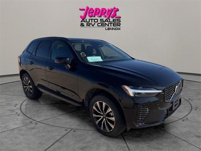 2025 Volvo XC60 B5 AWD Plus