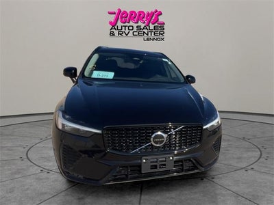 2025 Volvo XC60 B5 AWD Plus