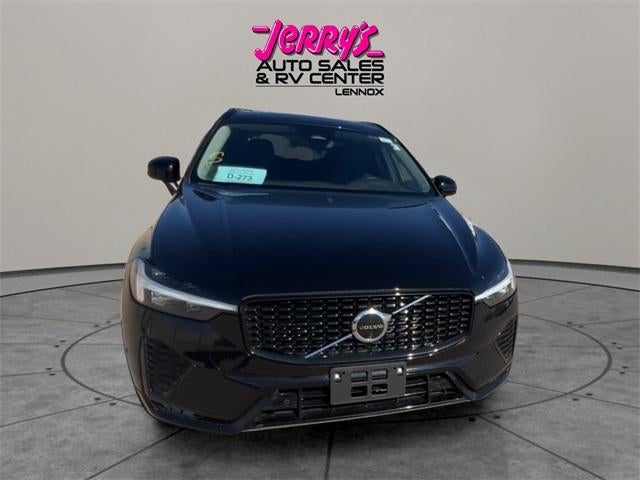 2025 Volvo XC60 B5 AWD Plus