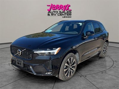 2025 Volvo XC60 B5 AWD Plus