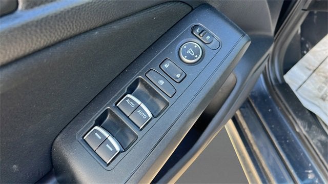 2023 Honda Civic Hatchback LX