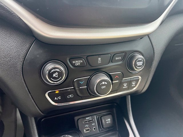 2016 Jeep Cherokee Latitude