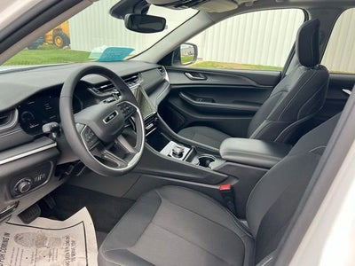 2023 Jeep Grand Cherokee Laredo X