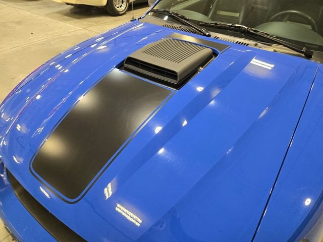 2003 Ford Mustang Premium Mach 1