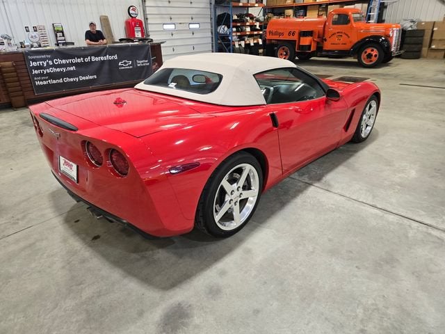 2005 Chevrolet Corvette BASE